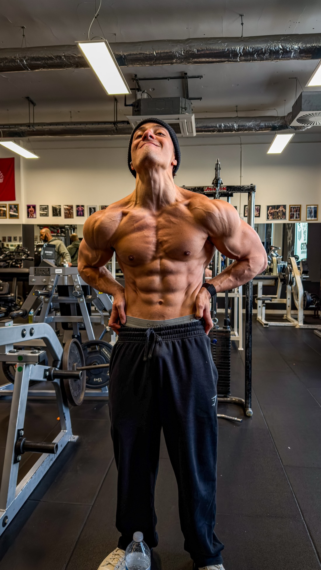 Emin 1 Week Out, Pure Elite Worlds